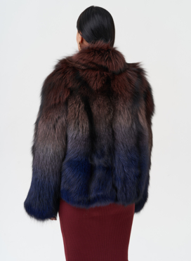 Женская шуба из меха чернобурки