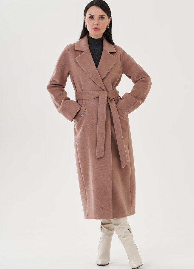 Пальто женское с английским воротником модель № 82082 меха малина