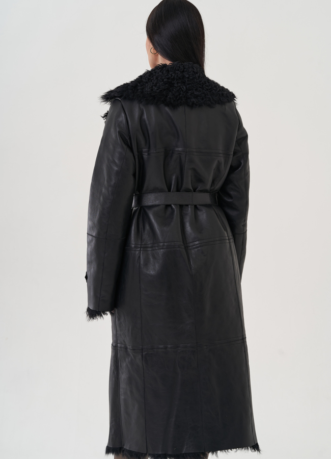 Женская дубленка с английским воротником  модель № 26047 универмаг малина