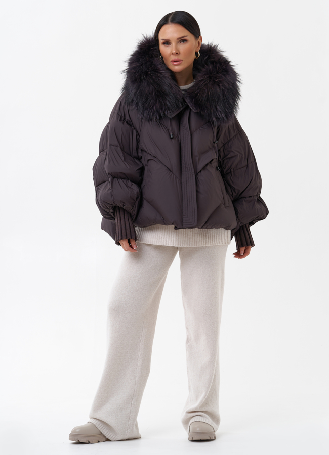 Пуховик с капюшоном из меха чернобурки модель № 29360 в кредит