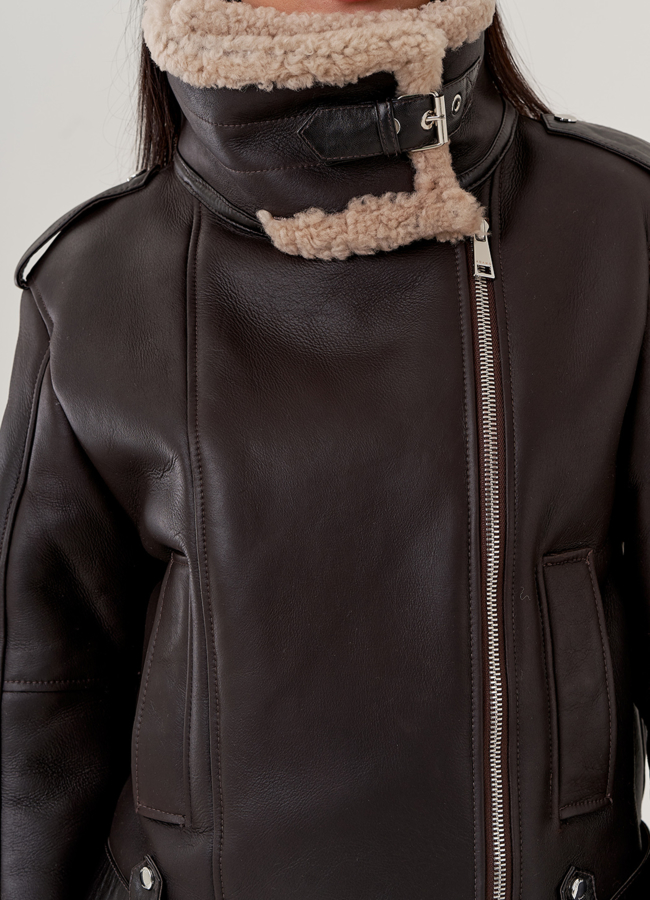 Женская дубленка - пилот  модель № 79595 универмаг малина