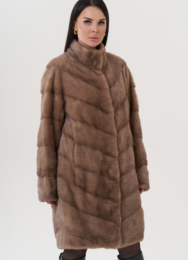 Норковая шуба с воротником стойка  модель № 24819 универмаг малина