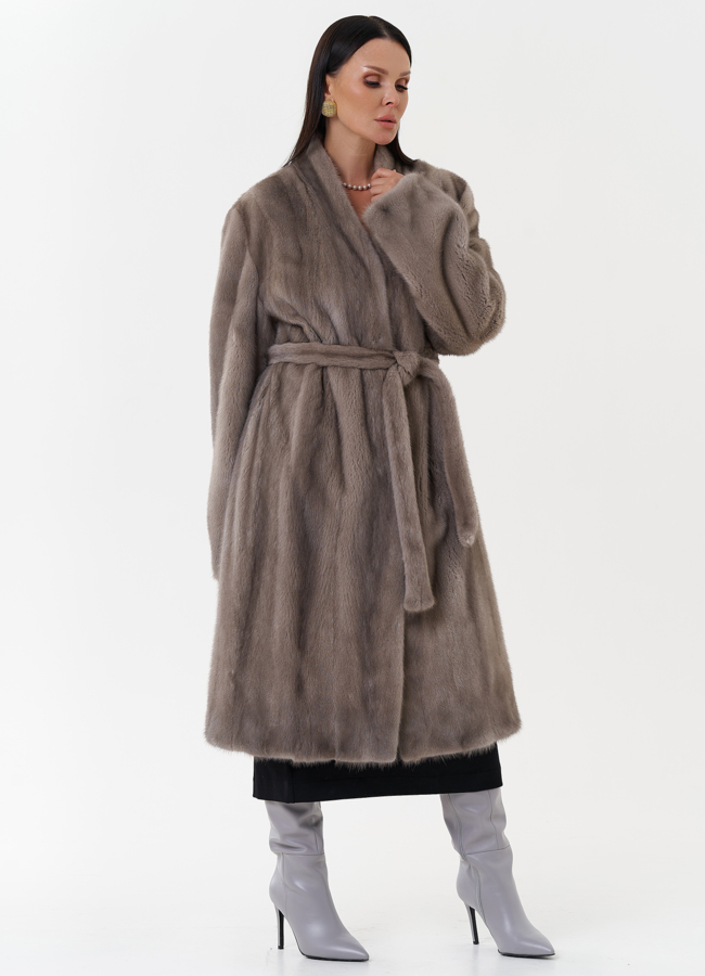 Женская шуба из меха скандинавской норки модель № 27640 в рассрочку