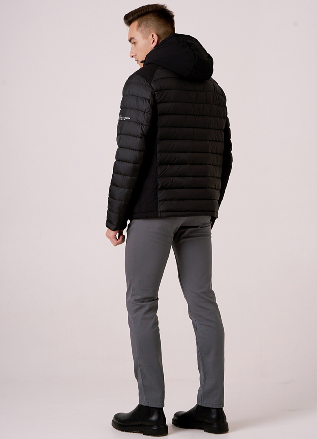 Черная куртка с климат-контролем на молнии модель № 775 в рассрочку