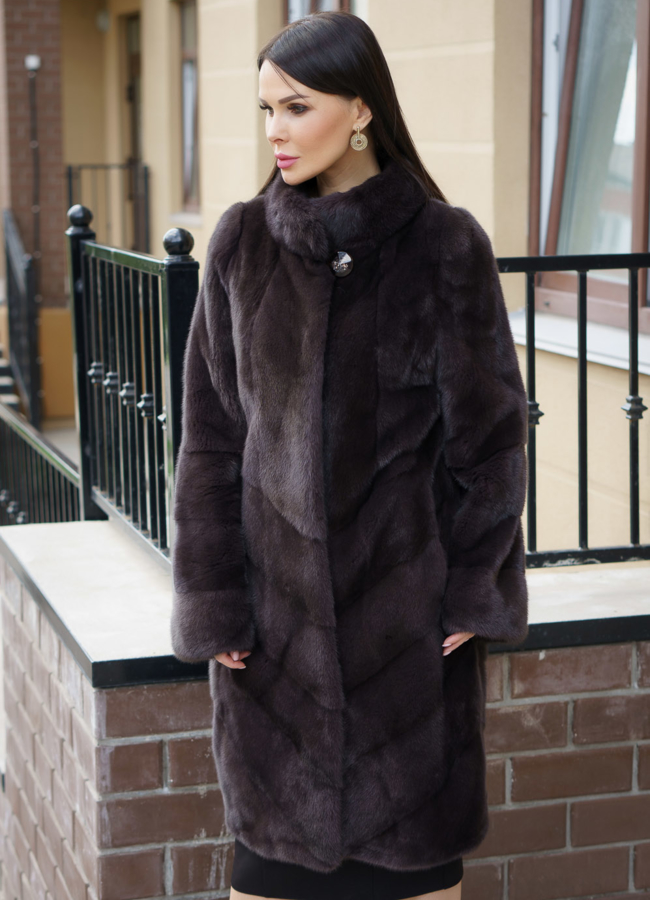 Норковая шуба с воротником модель № 1803 универмаг малина