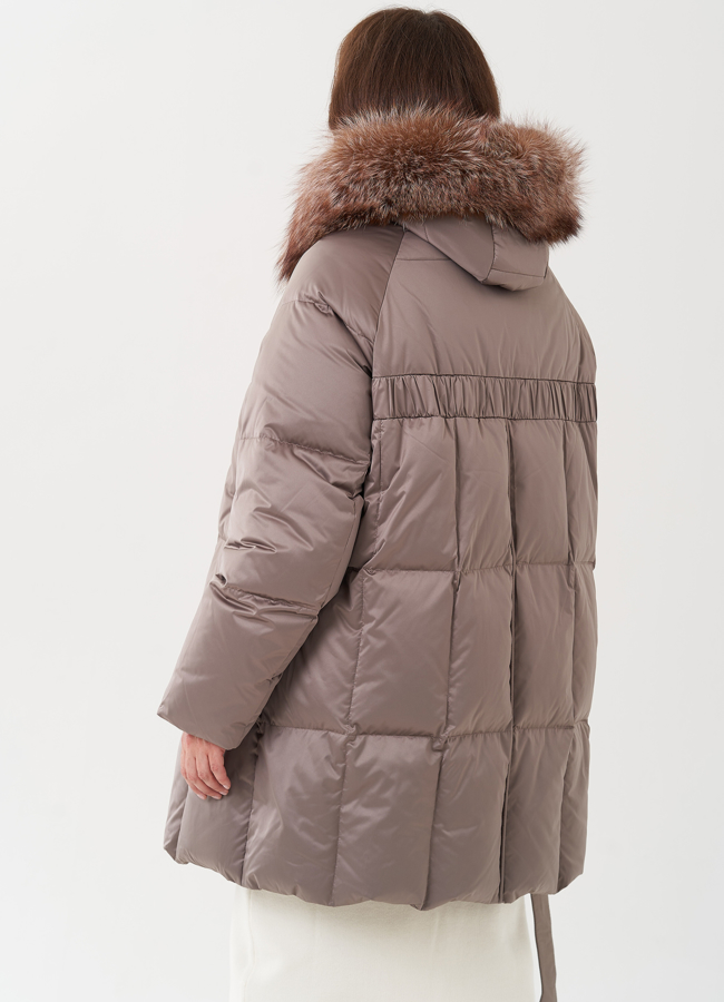 Женский пуховик с капюшоном  модель № 25369 универмаг малина