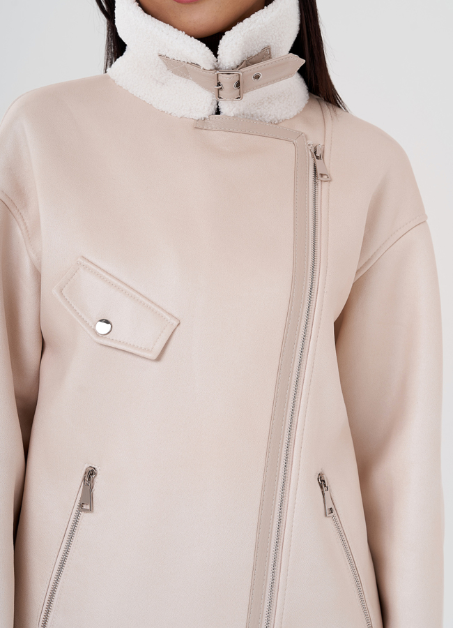 Женская дубленка 