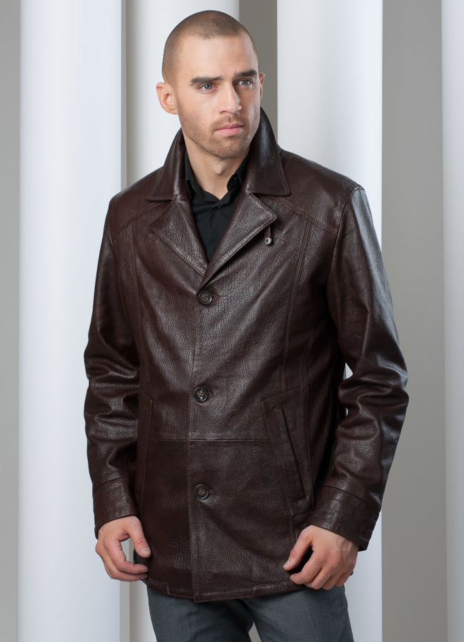 Кожаная куртка на пуговицах, воротник-стойка, цвет коричневый модель № KP-40 в кредит