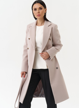 Женское двубортное пальто с поясом