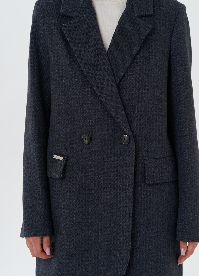 Женское пальто с принтом 