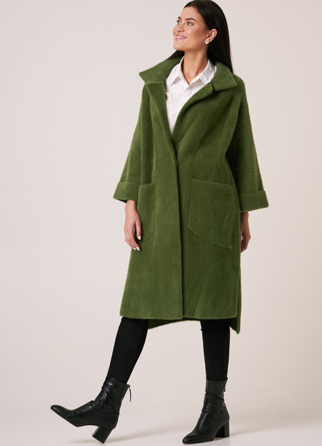 Пальто из микроворса модель № 1856 универмаг малина