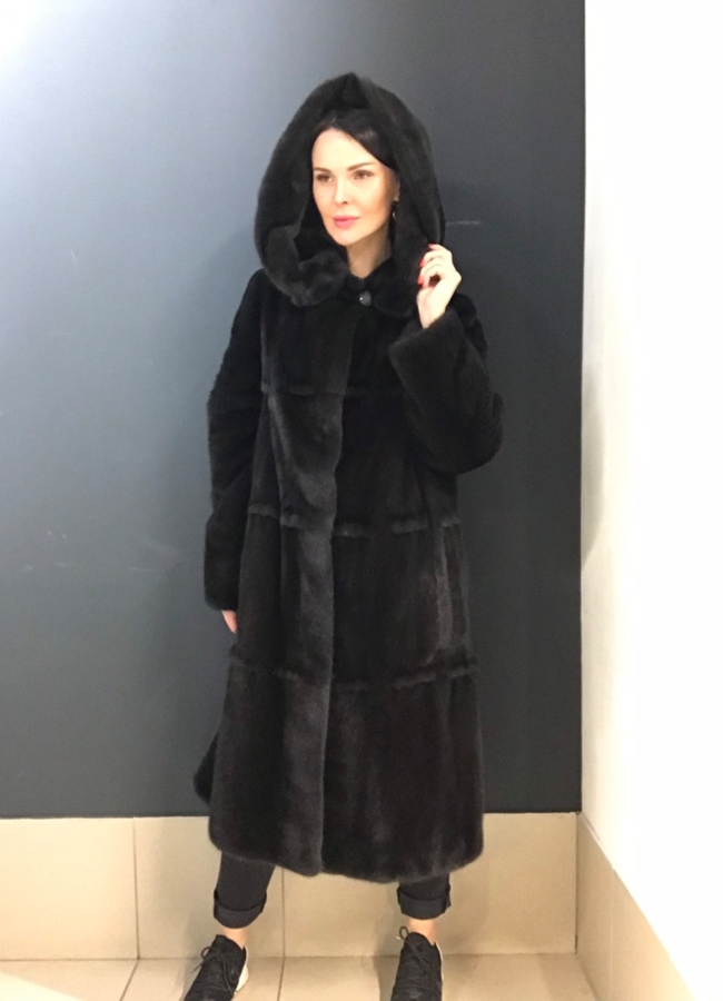 Шуба из скандинавской норки модель № S-752 в кредит