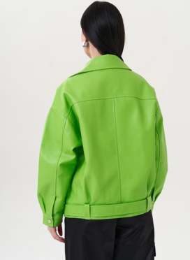 Куртка из эко кожи зеленого цвета
