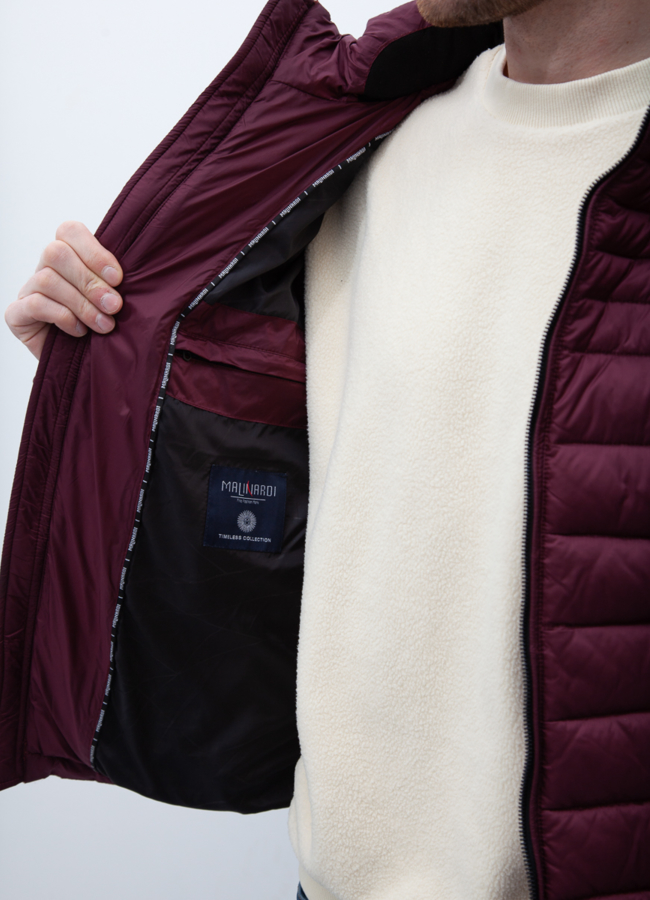 Куртка мужская с капюшоном модель № 21006 универмаг малина