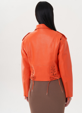 Укороченная куртка с английским воротником