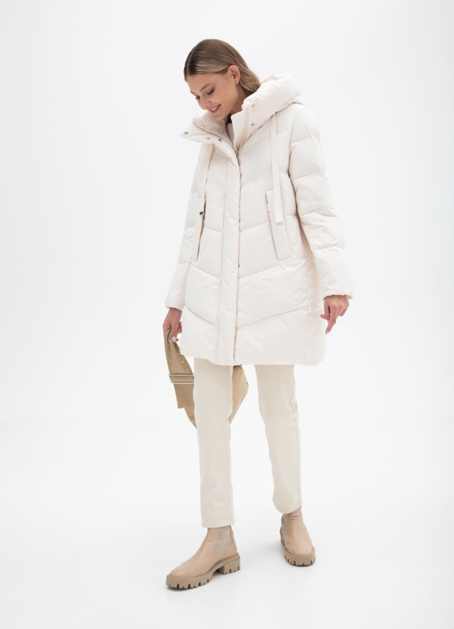 Пуховик женский с капюшоном  модель № 25767 в кредит