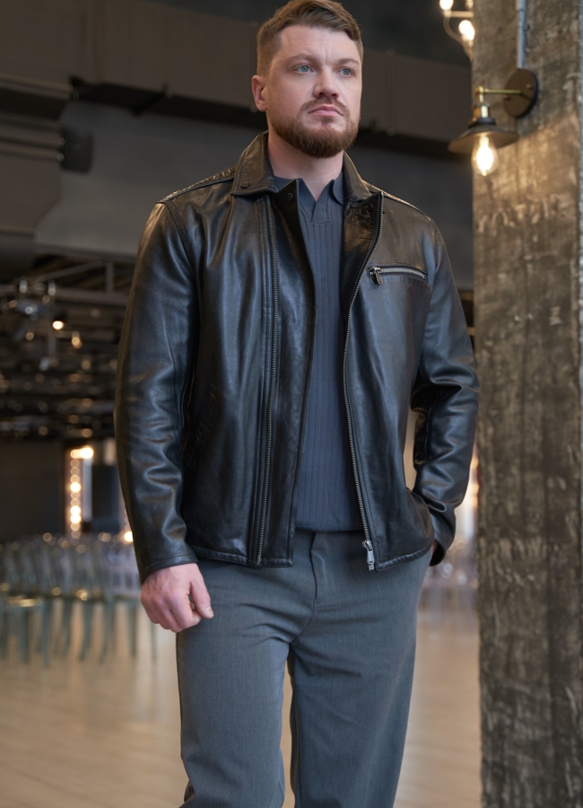 Мужская кожаная куртка  Мужская кожаная куртка