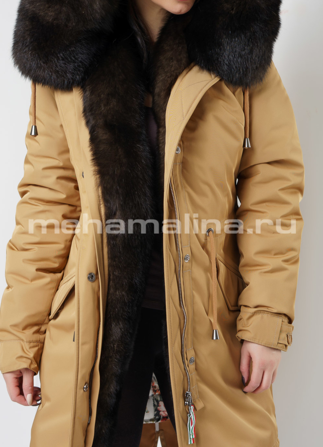 Парка с мехом модель № П-214 универмаг малина