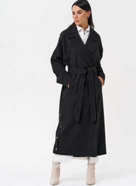 Женское пальто черного цвета с функциональными кнопками