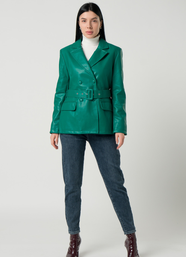 Женский пиджак из эко кожи зеленого цвета модель № 22410 в рассрочку