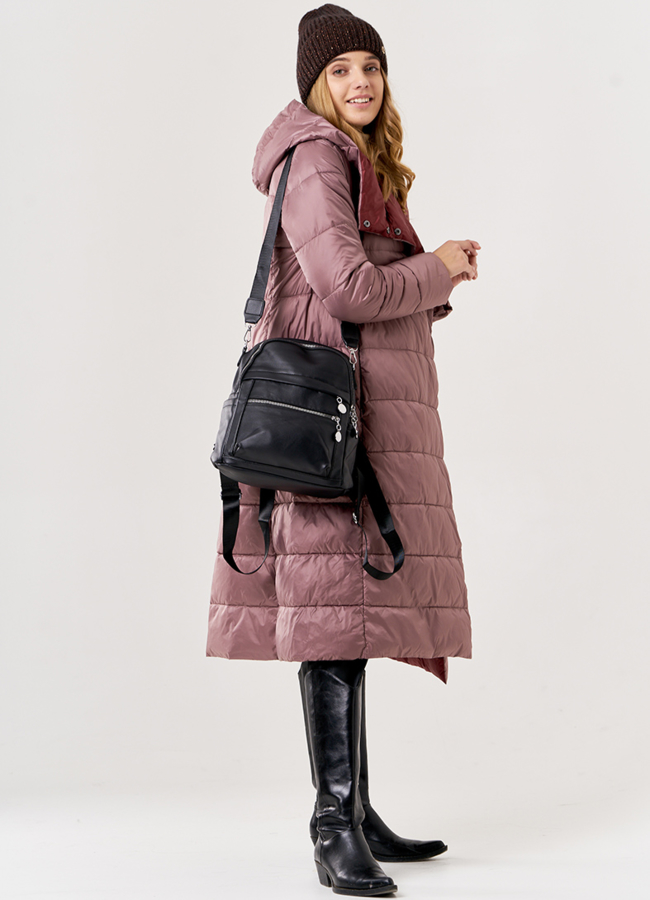 Сумка-рюкзак женская черного цвета модель № М-1 в кредит