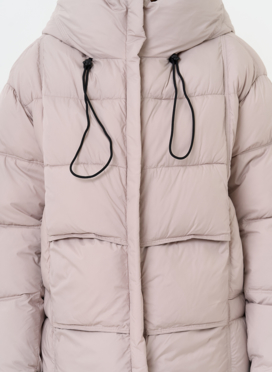 Двухсторонний женский пуховик с капюшоном Двухсторонний женский пуховик с капюшоном