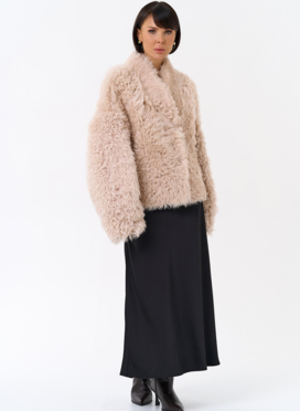 Женская короткая двухсторонняя дубленка 