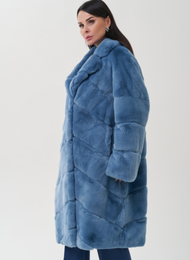 Шуба из меха кролика синего цвета с английским воротником Шуба из меха кролика синего цвета с английским воротником