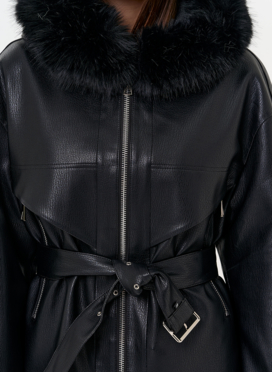 Женская утепленная куртка из эко кожи с поясом Женская утепленная куртка из эко кожи с поясом