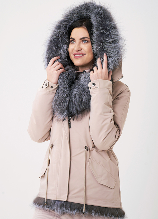 Укороченная парка с меховой отделкой из чернобурки модель № 19094 универмаг малина