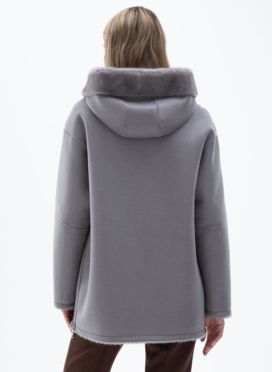 Женская двухсторонняя дубленка из эко кожи с капюшоном