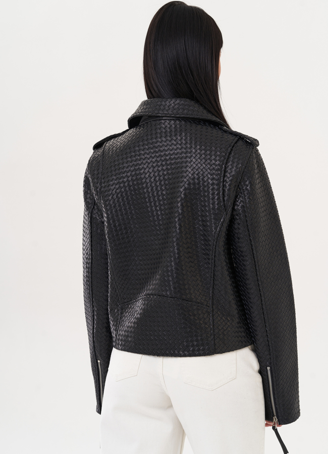 Куртка из натуральной кожи с плетением модель № 26950 универмаг малина