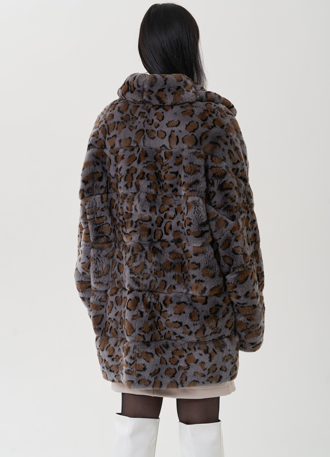 Шуба из меха кролика с английским воротником  модель № 25311 универмаг малина