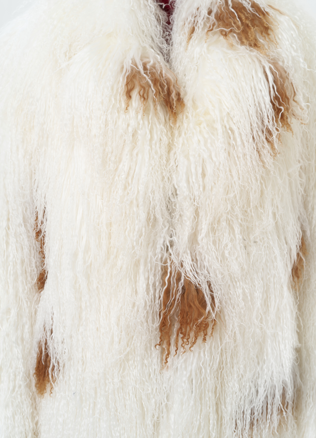 Женская шуба из меха ламы модель № 30634 универмаг малина Женская шуба из меха ламы модель № 30634 универмаг малина