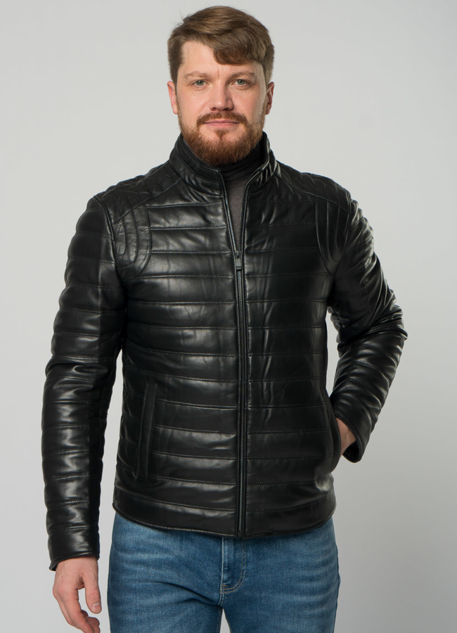 Куртка черного цвета  модель № KP-193 универмаг малина