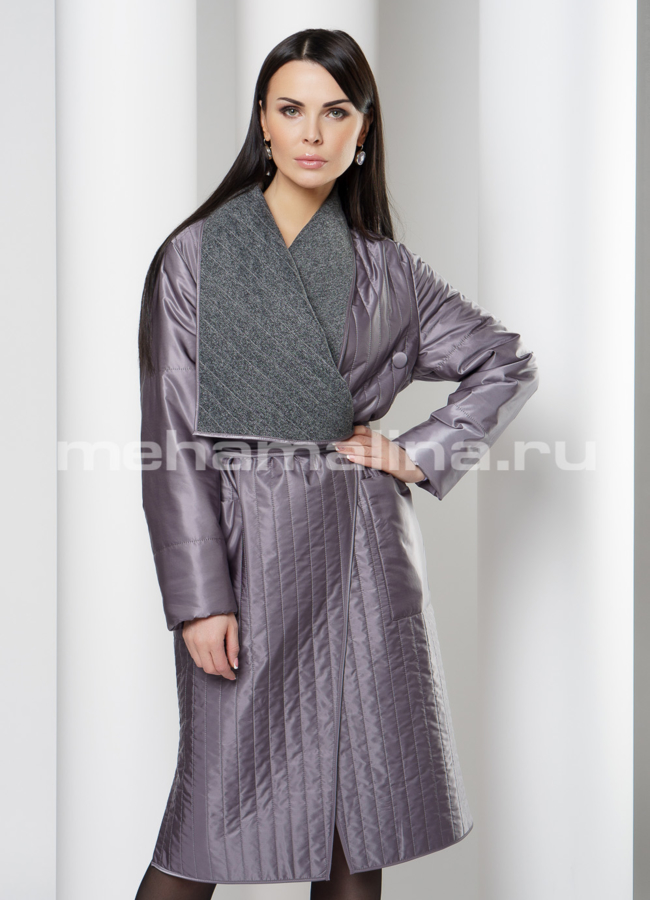 Стеганое пальто с поясом модель № 20081 меха малина