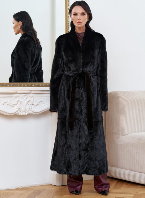 Женская длинная шуба из меха норки