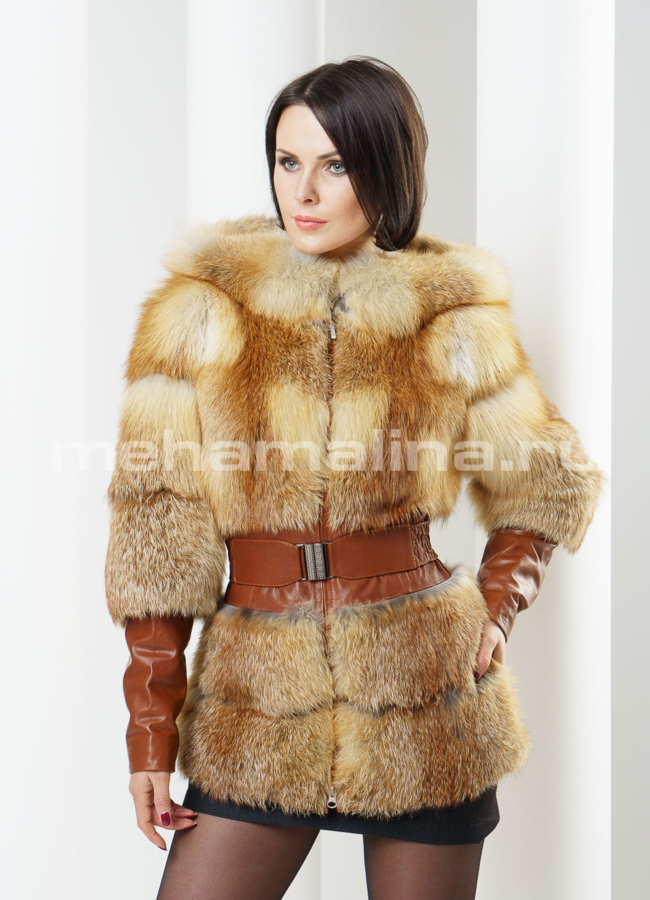 Жакет из меха лисы, с капюшоном модель № M-71 меха малина