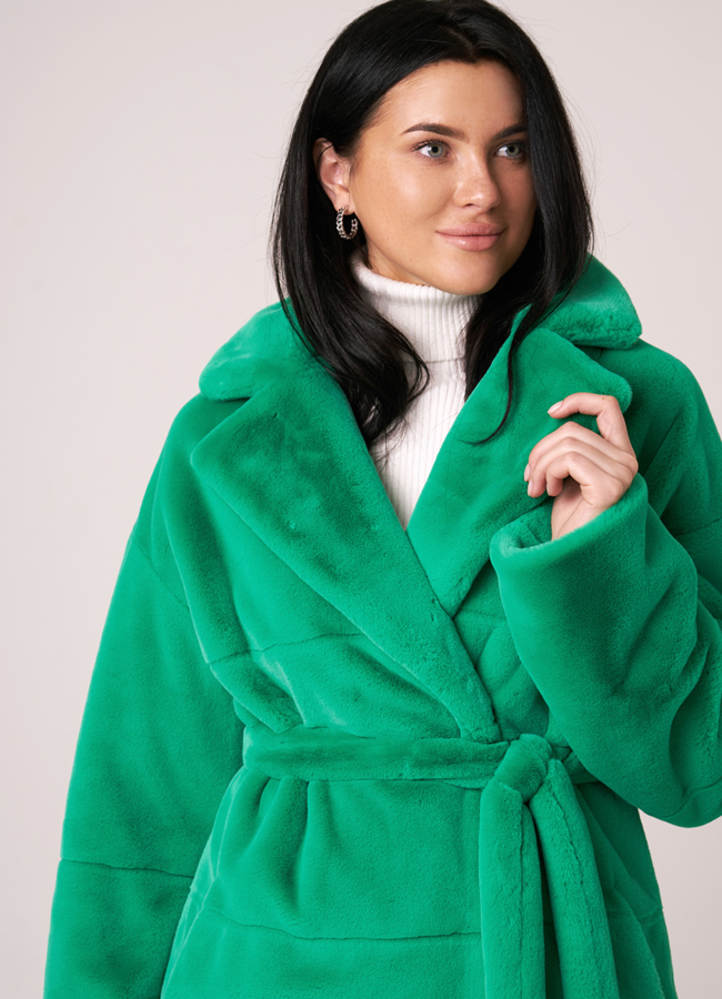 Укороченная шуба из искусственного меха зеленого цвета модель № 812-3 универмаг малина