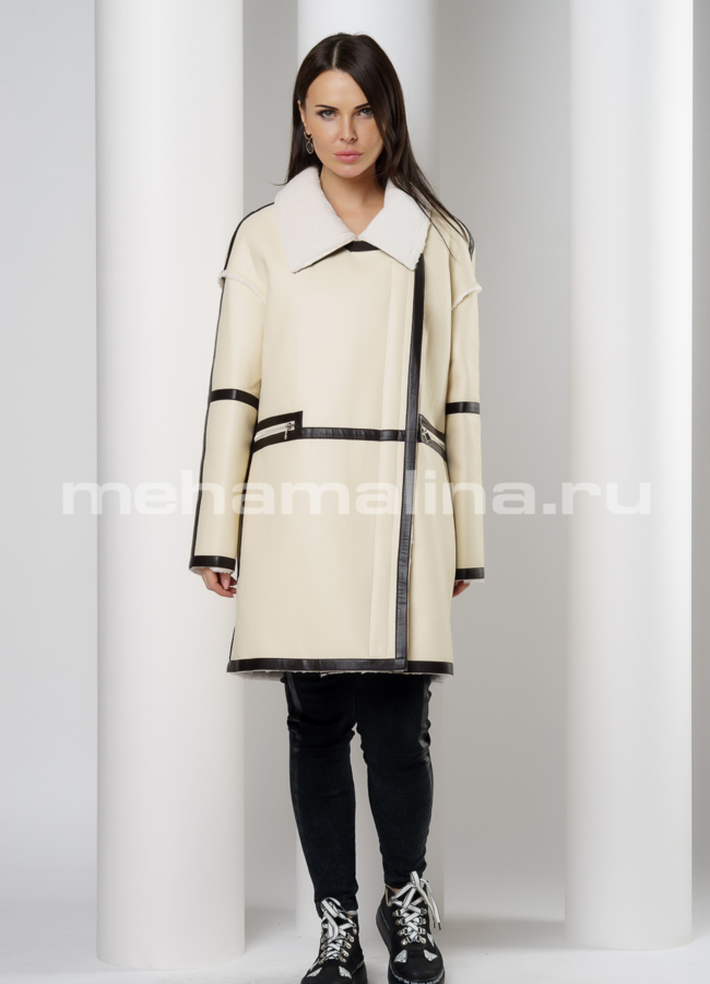 фото Светлая дубленка из эко кожи с отложным воротником на молнии модель № 9619