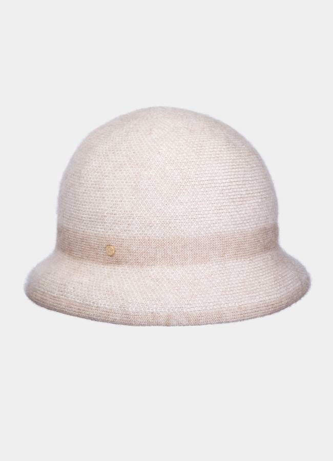 Шляпа модель № А-100 меха малина