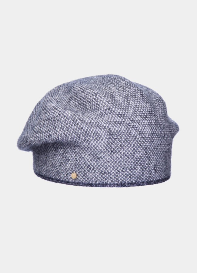 Шапка модель № А-103 меха малина