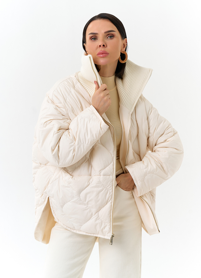 Женская двухсторонняя куртка с высоким воротником модель № 32664 меха малина