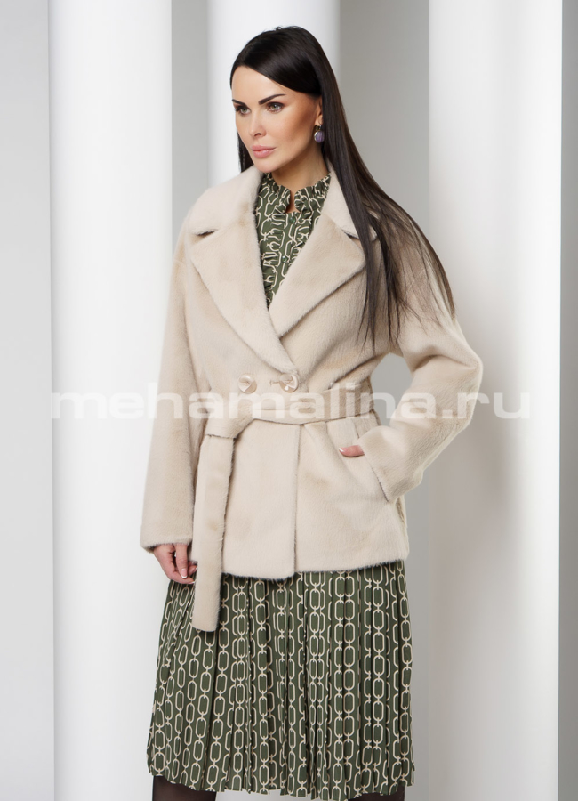 Пальто женское из ворсовой ткани модель № 038 универмаг малина