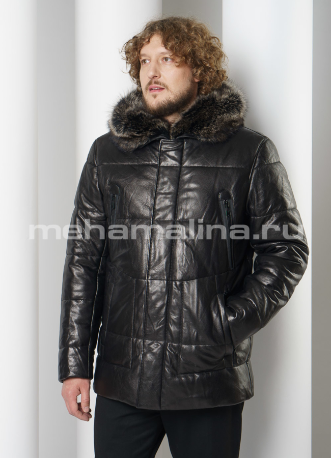 Кожаный пуховик с капюшоном отделка енот модель № ПМ-108 меха малина