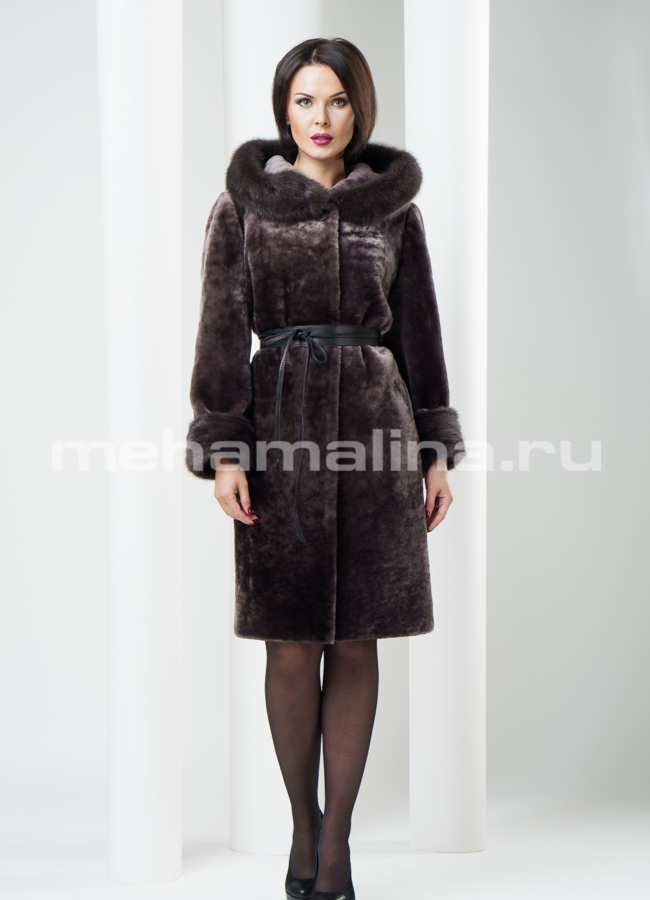 Шуба астраган с капюшоном, цвет каштан модель № S-224 в кредит