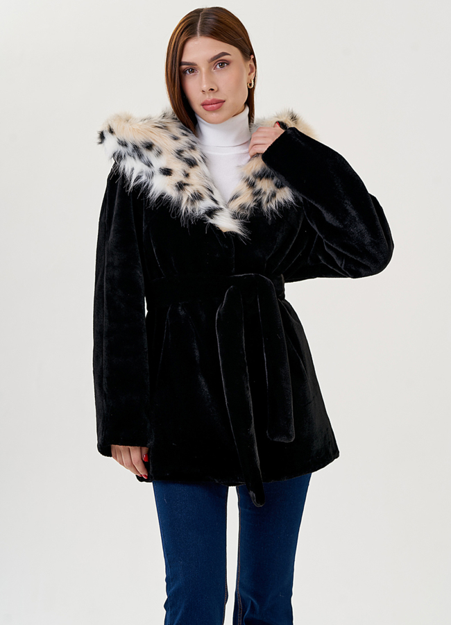 Женское полупальто из искусственного меха с капюшоном  модель № 23616 меха малина