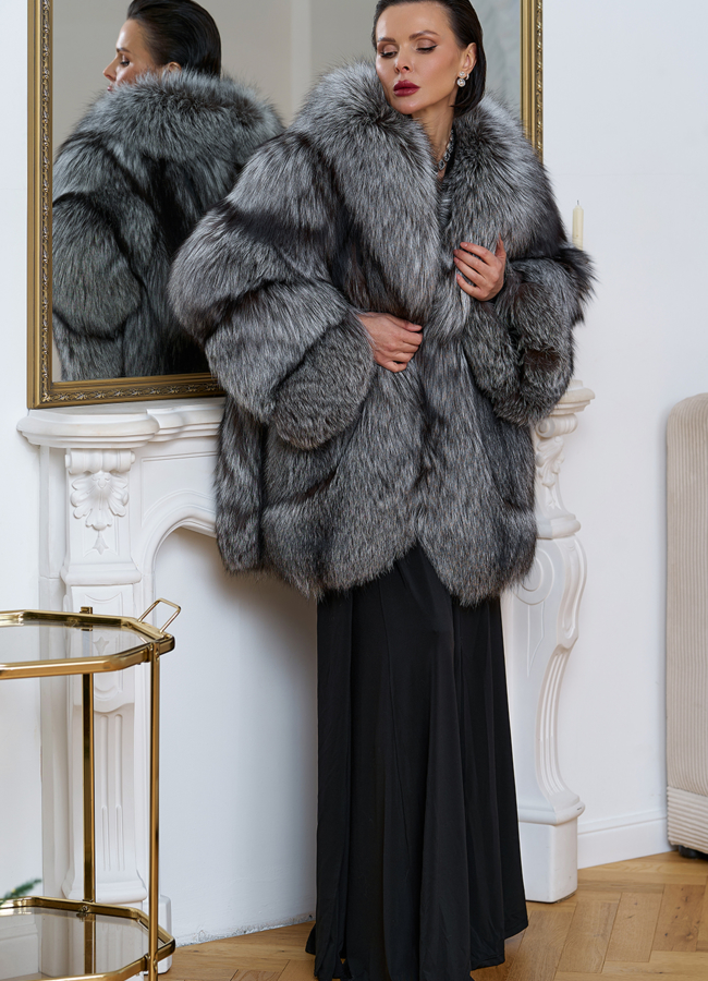 фото Шуба из меха чернобурой лисы модель № 32007