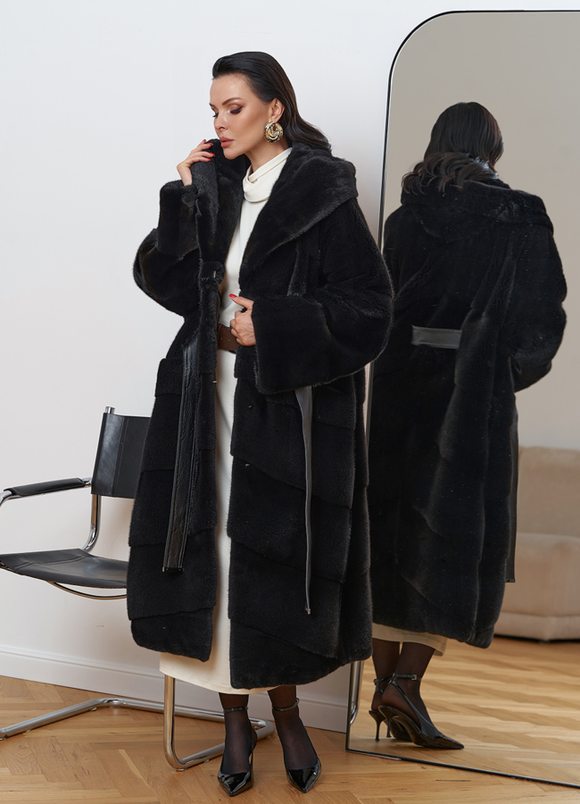 фото Шуба из норки с капюшоном  модель № 24960