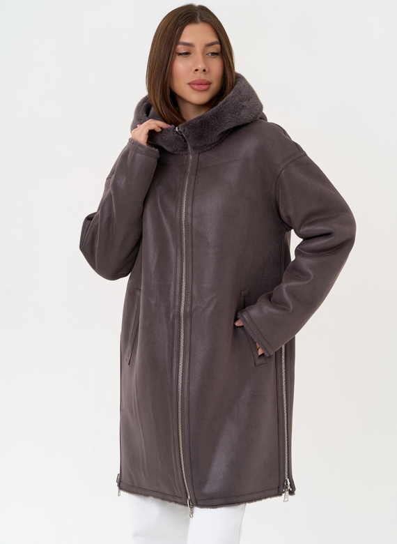 Женская двухсторонняя дубленка из эко замши с капюшоном